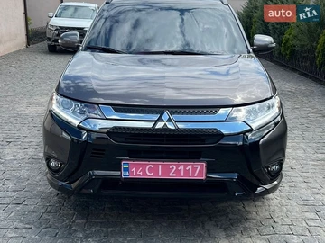 Авто Mitsubishi Outlander 2018 № 8772191