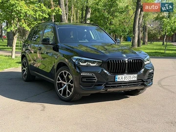 Авто BMW X5 2021 № 8772207