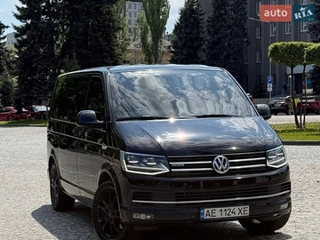 Авто Volkswagen Multivan 2018 № 8772208