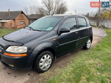 Авто Chevrolet Aveo 2003 № 8772216