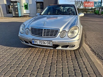 Авто Mercedes E-Class 2004 № 8772246