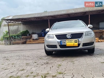 Авто Volkswagen Passat 2010 № 8772383