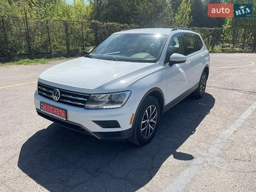 Авто Volkswagen Tiguan 2020 № 8772410