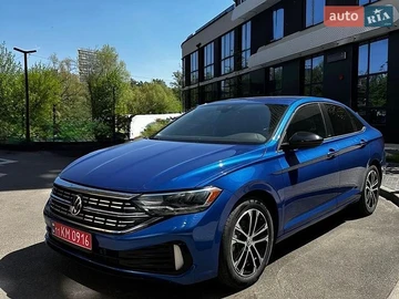 Авто Volkswagen Jetta 2023 № 8772429