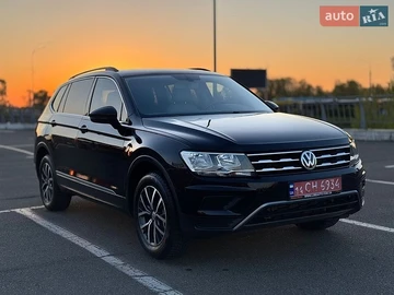 Авто Volkswagen Tiguan 2020 № 8772431