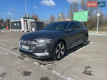 Авто Audi E-Tron 2019 № 8772455
