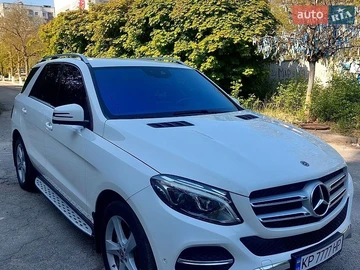 Авто Mercedes Gle-Class 2018 № 8772457