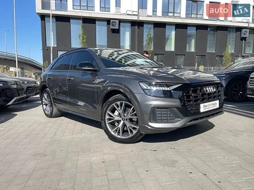 Авто Audi Q8 2020 № 8772629