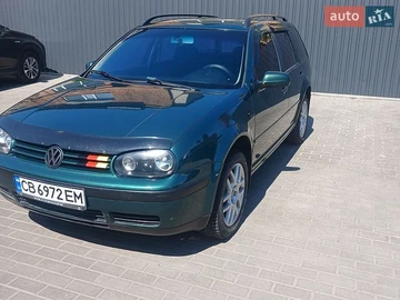 Авто Volkswagen Golf 2002 № 8772642