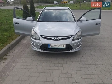 Авто Hyundai I30 2010 № 8772658