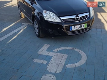 Авто Opel Zafira 2009 № 8773127