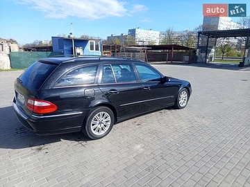 Авто Mercedes E-Class 2005 № 8773145