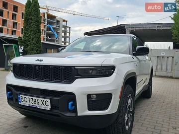 Авто Jeep Grand Cherokee 2023 № 8773403