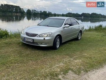 Авто Toyota Camry 2005 № 8773437