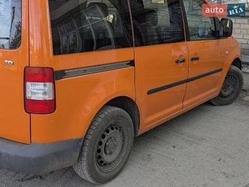 Авто Volkswagen Caddy 2009 № 8773614