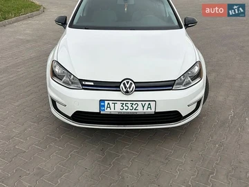 Авто Volkswagen E-Golf 2015 № 8773617