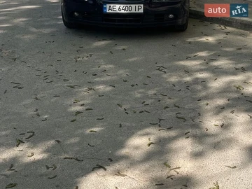 Авто BMW 5 Series 2004 № 8773625