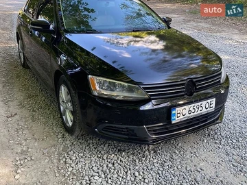 Авто Volkswagen Jetta 2013 № 8774198