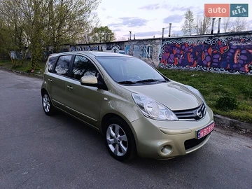 Авто Nissan Note 2010 № 8774244