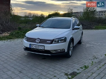 Авто Volkswagen Passat Alltrack 2012 № 8774421