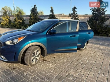 Авто KIA Niro 2018 № 8774435