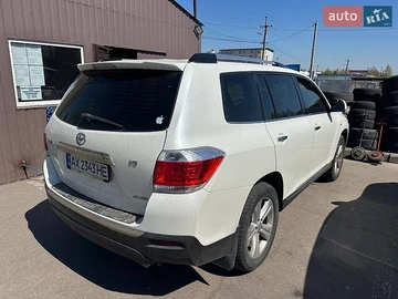 Авто Toyota Highlander 2012 № 8774456