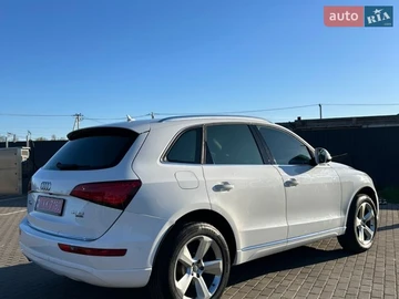 Авто Audi Q5 2015 № 8774592