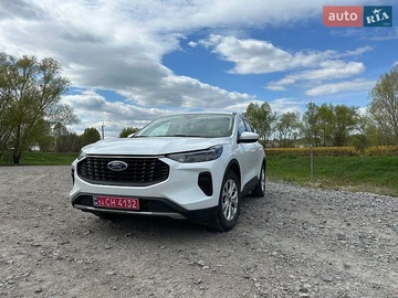 Авто Ford Escape 2024 № 8774600
