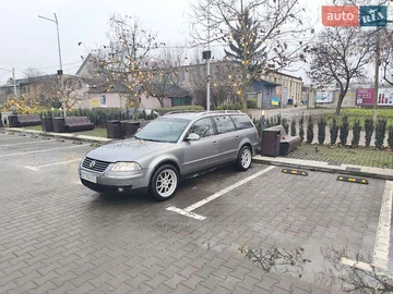 Авто Volkswagen Passat 2004 № 8774689
