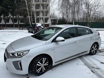 Авто Hyundai Ioniq 2017 № 8774729