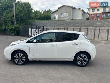 Авто Nissan Leaf 2014 № 8774780