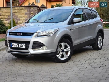 Авто Ford Escape 2013 № 8774859