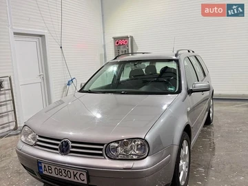 Авто Volkswagen Golf 2003 № 8774921