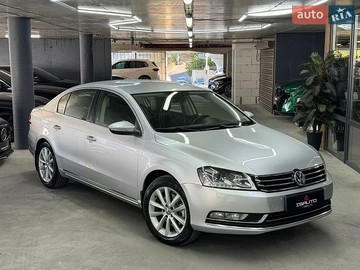 Авто Volkswagen Passat 2013 № 8774930