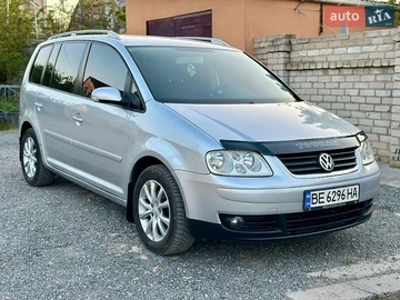 Авто Volkswagen Touran 2005 № 8775062