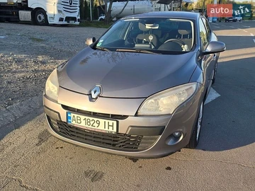 Авто Renault Megane 2010 № 8775069