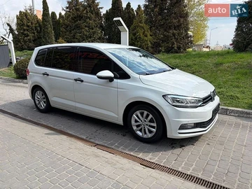 Авто Volkswagen Touran 2015 № 8775245