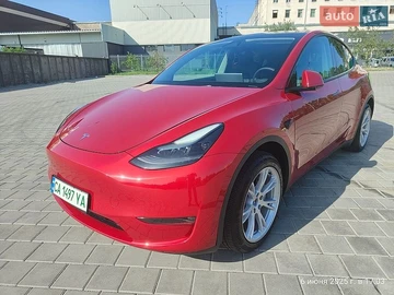 Авто Tesla Model Y 2023 № 8775269