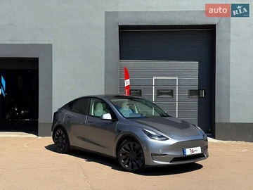 Авто Tesla Model Y 2024 № 8775283