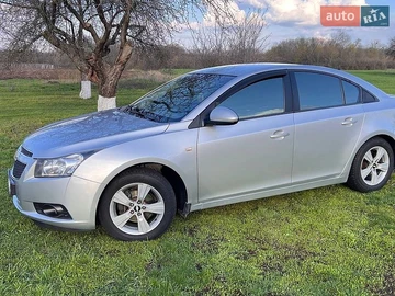 Авто Chevrolet Cruze 2011 № 8775435