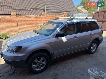 Авто Mitsubishi Outlander 2002 № 8775456