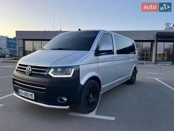 Авто Volkswagen Transporter 2005 № 8775570