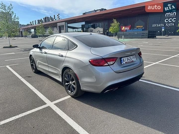 Авто Chrysler 200 2017 № 8775573