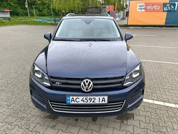 Авто Volkswagen Touareg 2014 № 8775605