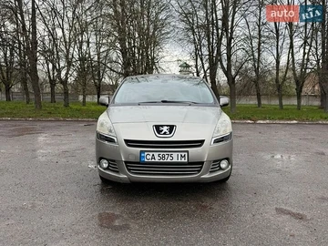 Авто Peugeot 5008 2010 № 8775766