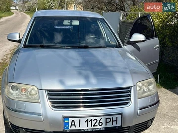 Авто Volkswagen Passat 2004 № 8775987