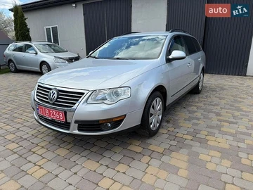 Авто Volkswagen Passat 2010 № 8775992