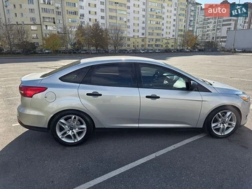 Авто Ford Focus 2015 № 8776136