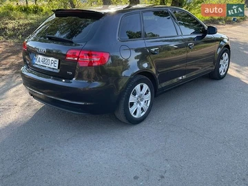 Авто Audi A3 2012 № 8776139