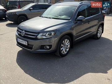 Авто Volkswagen Tiguan 2015 № 8776166
